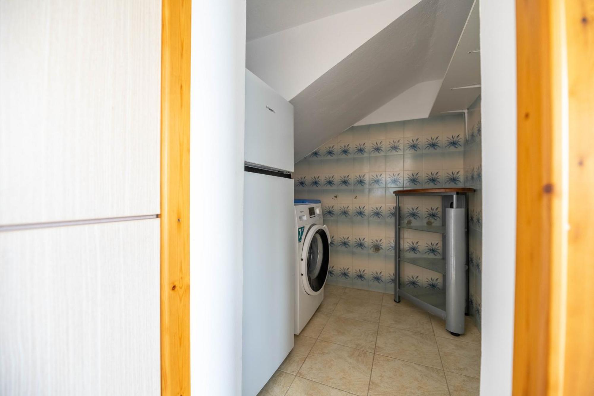 Springs Petronas Apartment أرخانجلوس المظهر الخارجي الصورة